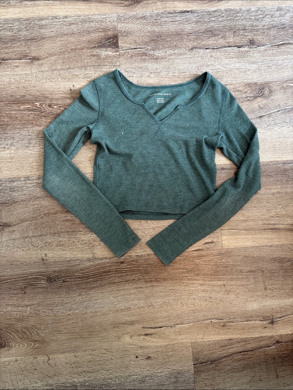 American Eagle Outfitters Olive Green Ribbed V-Notch Crop Top